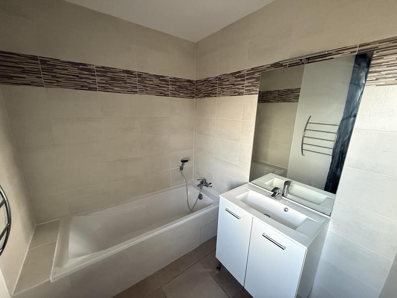 Villa - 93 m² - 4 pièces