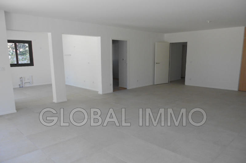 Appartement - 104 m² - 4 pièces