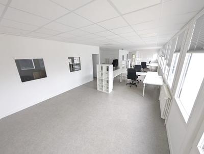 Bureau - 180 m²
