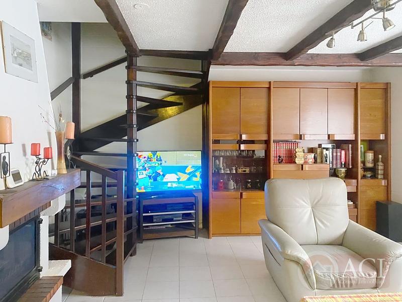 Maison - 83 m² - 5 pièces