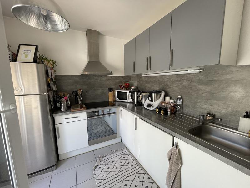 Appartement - 82 m² - 4 pièces