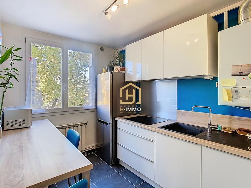 Appartement - 65 m² - 3 pièces