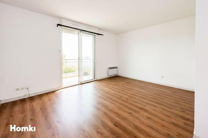 Studio - 25 m² - 1 pièce