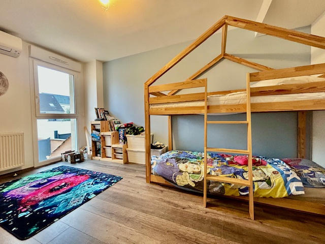 Maison - 167 m² - 7 pièces