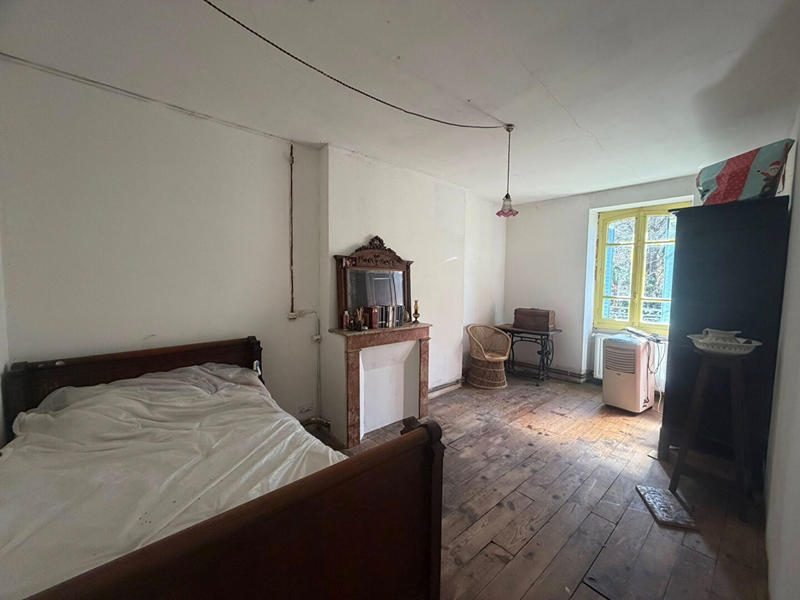 Maison - 100 m² - 7 pièces