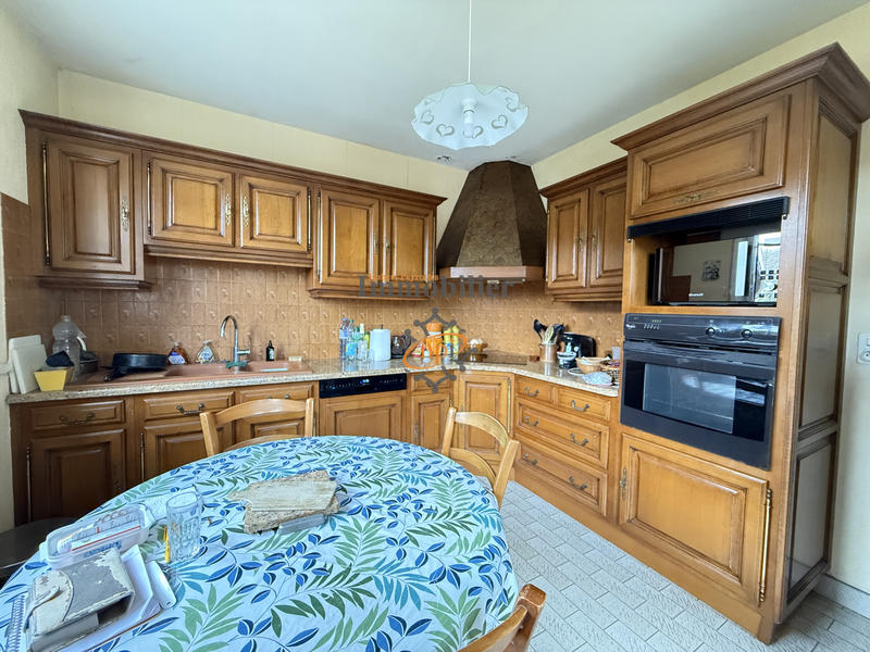 Maison - 102 m² - 5 pièces