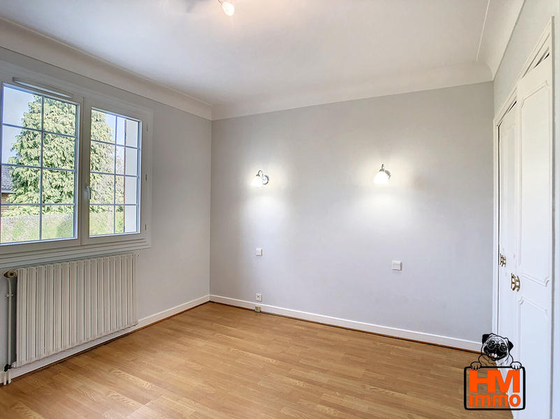 Maison - 160 m² - 7 pièces