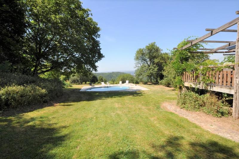 Maison de campagne - 700 m² - 8 pièces