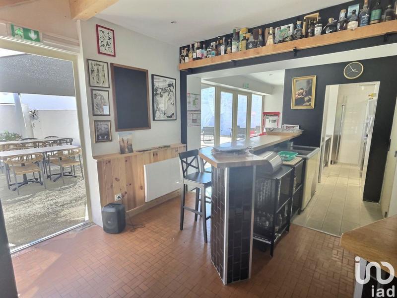 Local commercial - 127 m²