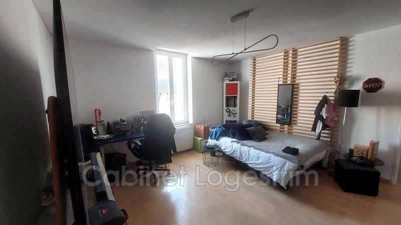 Appartement - 100 m² - 4 pièces
