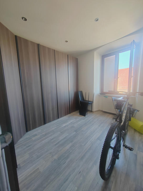 Appartement - 98 m² - 4 pièces