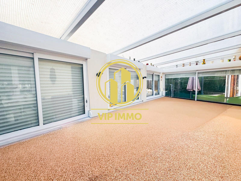 Maison - 106 m² - 5 pièces