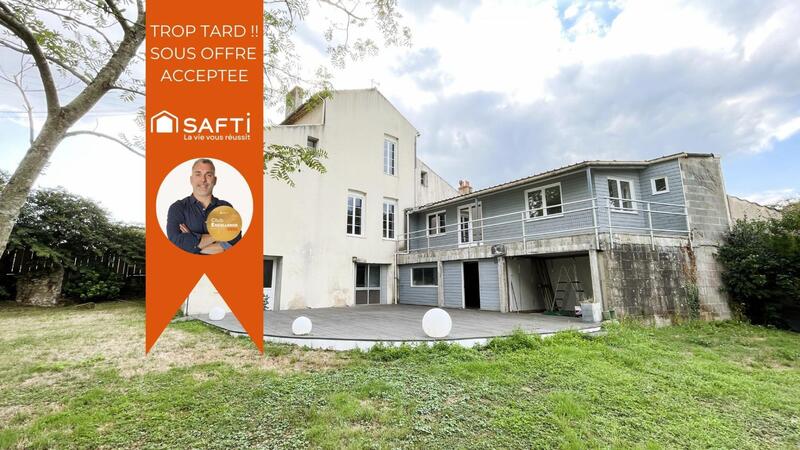 Maison - 184 m² - 8 pièces