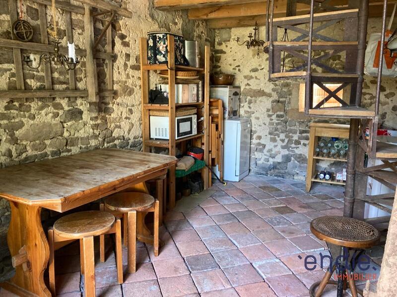 Maison de campagne - 100 m² - 3 pièces