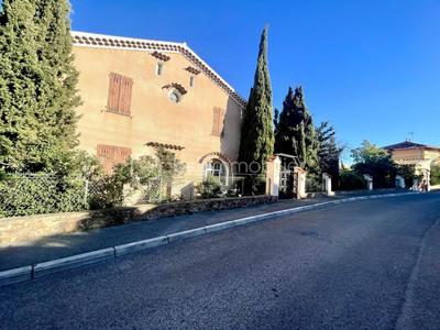 Maison - 129 m² - 7 pièces