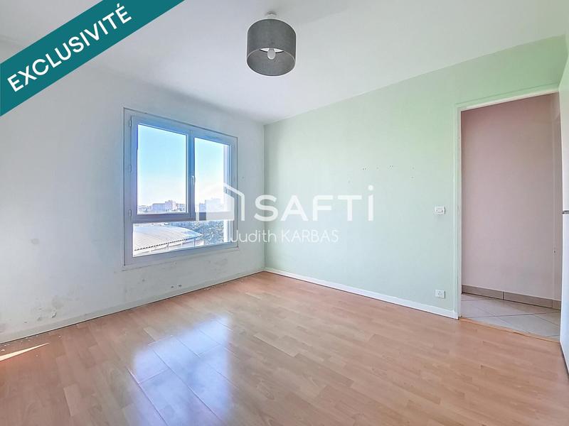 Appartement - 82 m² - 4 pièces