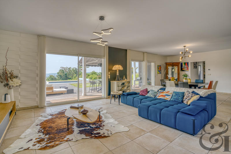 Maison - 145 m² - 4 pièces