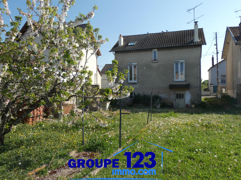 Maison - 77 m² - 4 pièces