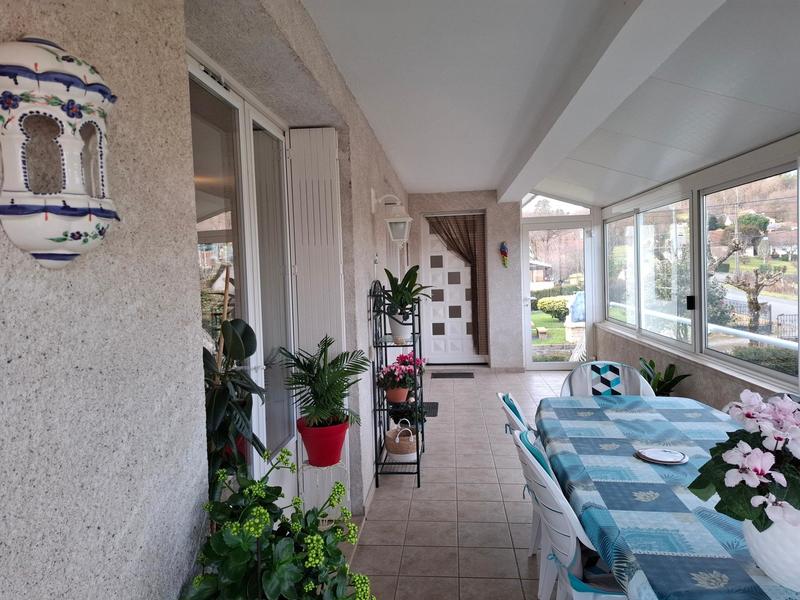 Maison - 152 m² - 6 pièces