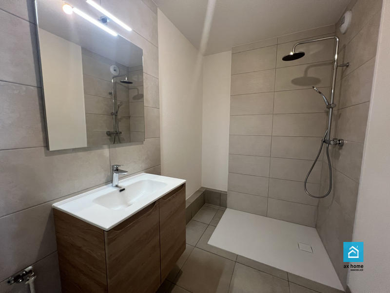 Appartement - 79 m² - 4 pièces