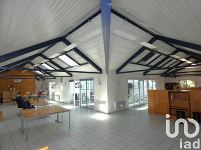 Maison - 383 m² - 7 pièces