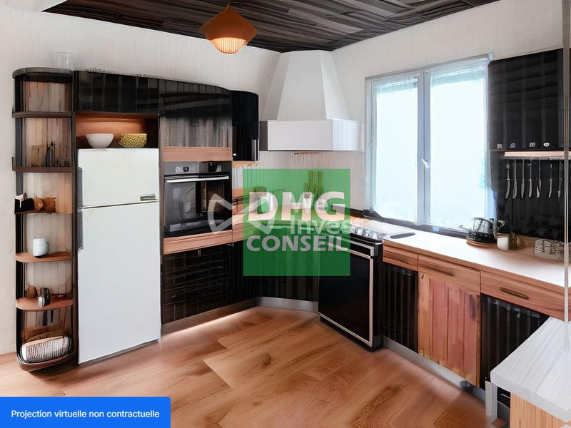 Maison traditionnelle - 250 m² - 6 pièces