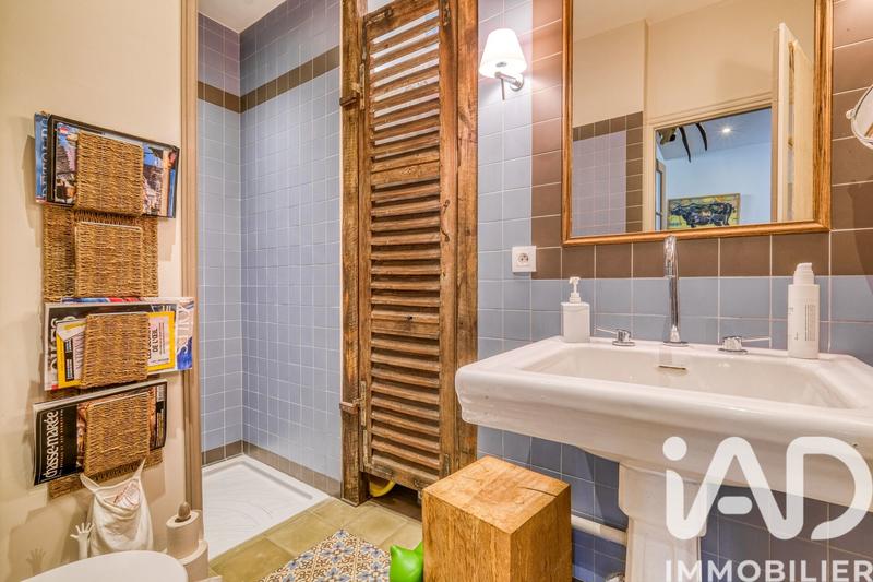 Maison - 180 m² - 7 pièces