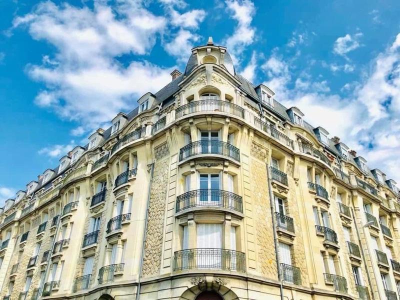 Appartement - 92 m² - 4 pièces