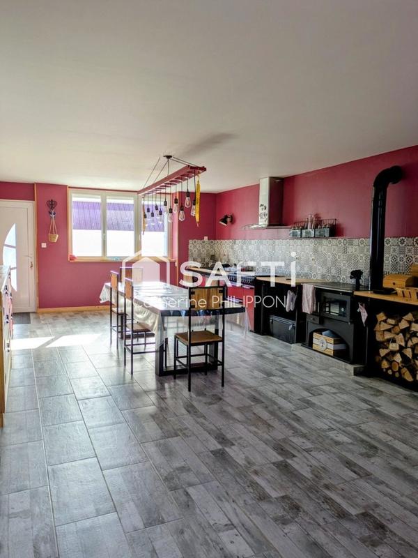 Maison - 285 m² - 10 pièces