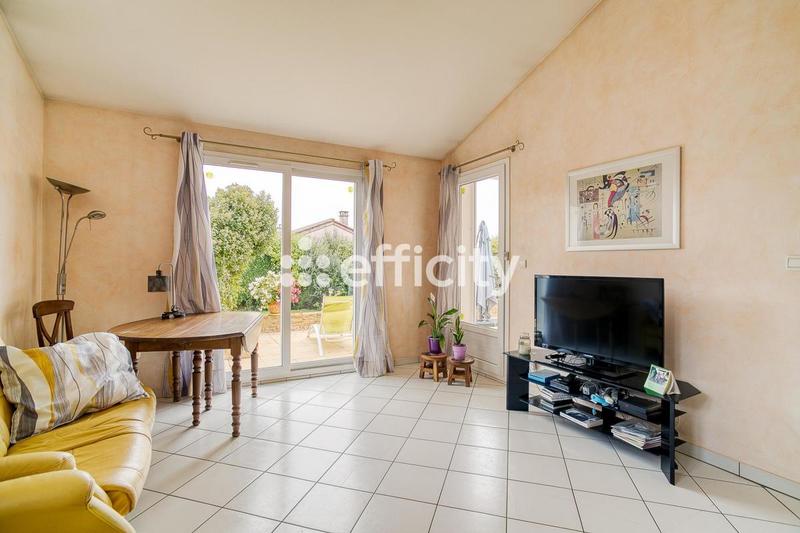 Villa - 137 m² - 6 pièces