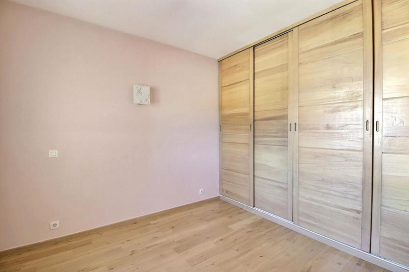 Appartement - 91 m² - 4 pièces