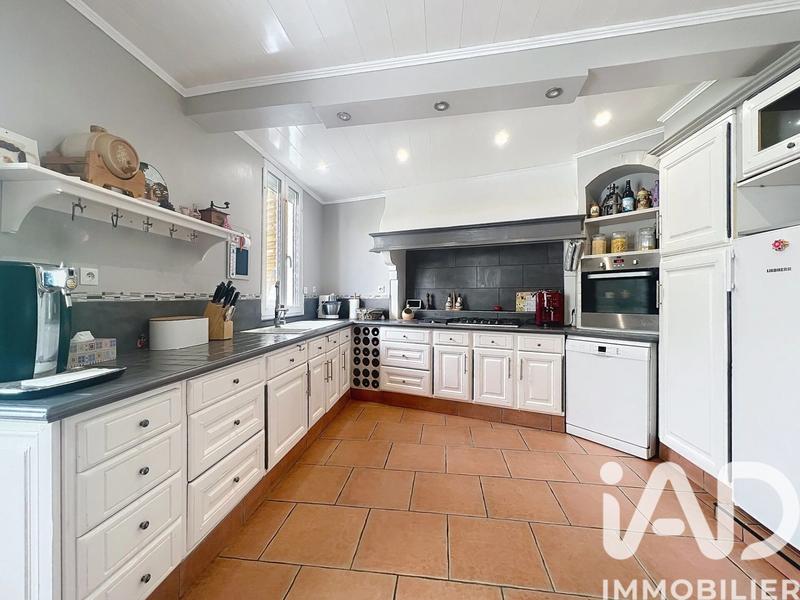 Maison - 138 m² - 5 pièces