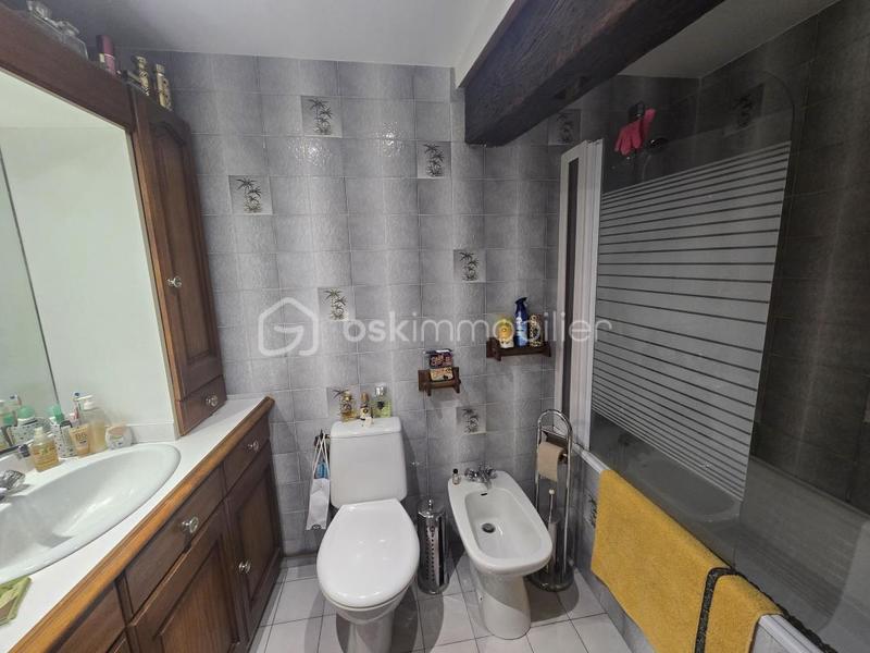 Maison de ville - 100 m² - 5 pièces