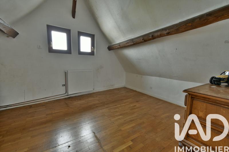 Maison - 222 m² - 6 pièces