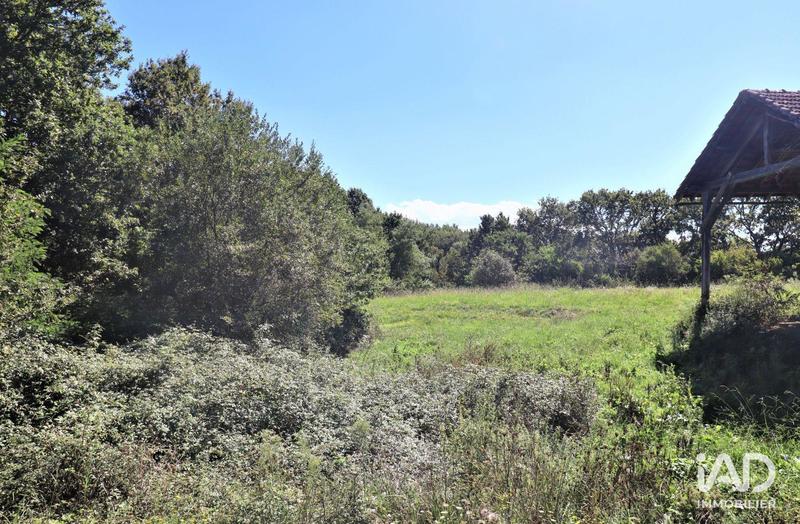 Maison - 377 m² - 10 pièces