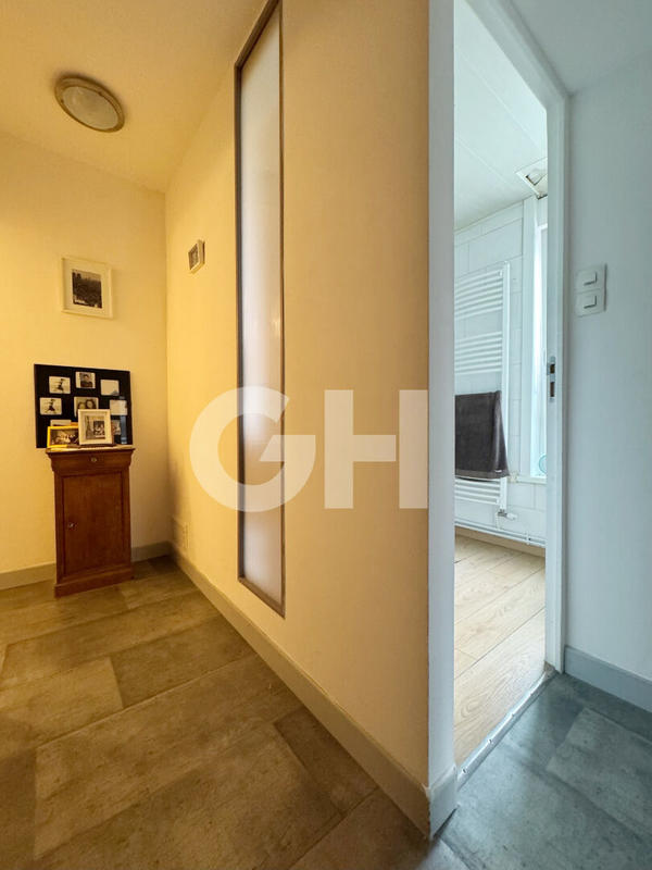 Immeuble - 7 pièces