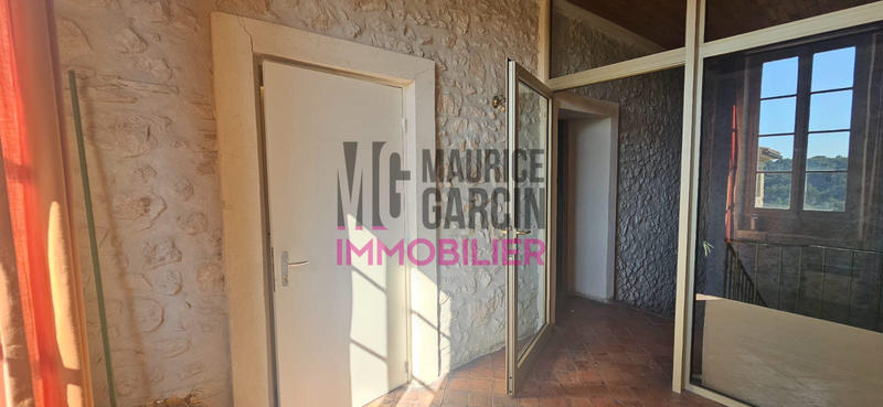 Maison - 210 m² - 4 pièces