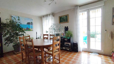 Maison - 100 m² - 6 pièces