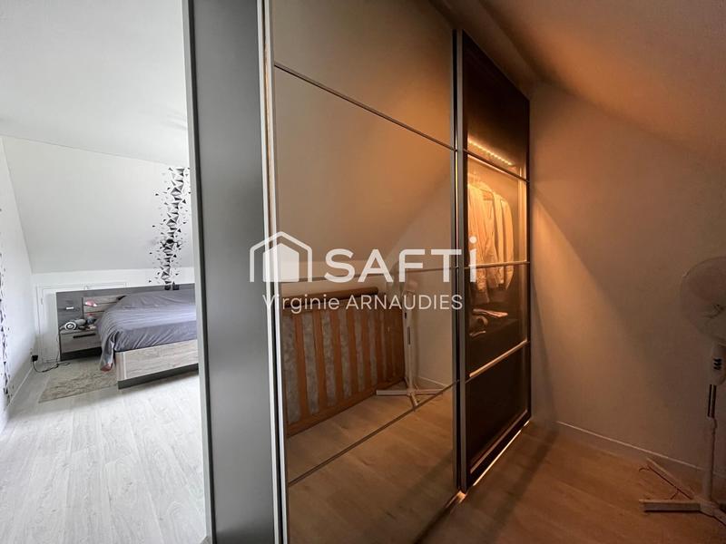 Maison - 143 m² - 8 pièces