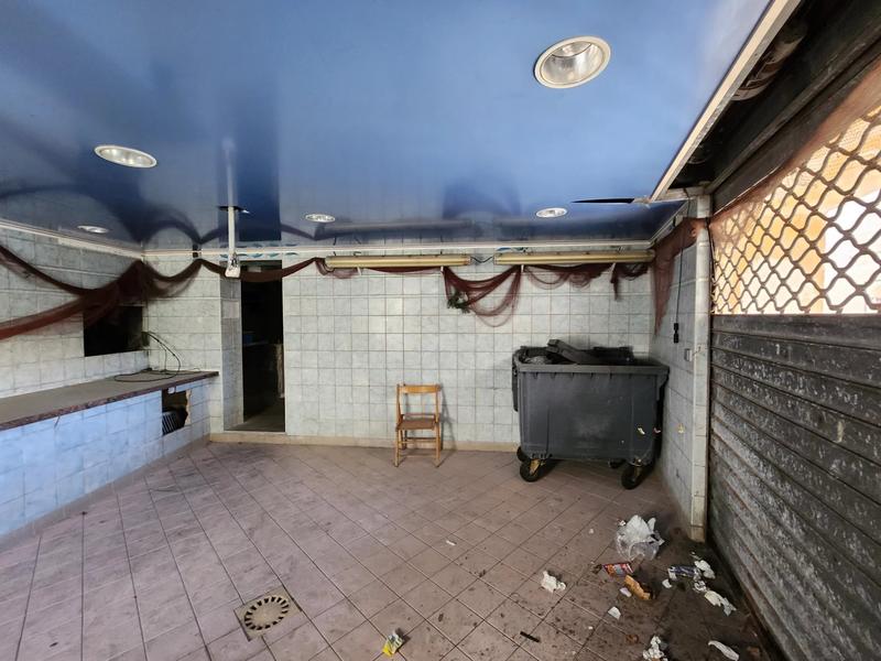 Local commercial - 50 m² - 3 pièces