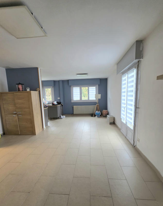 Maison - 93 m² - 6 pièces