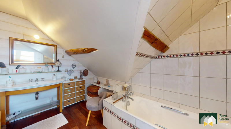 Maison - 190 m² - 6 pièces