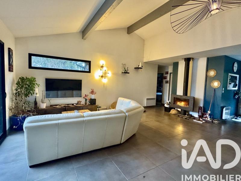 Maison - 178 m² - 6 pièces