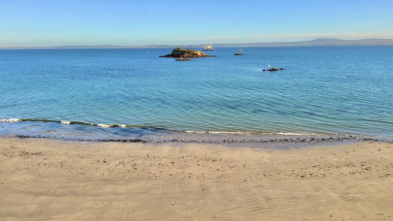 Maison contemporaine - 80 m² - 5 pièces