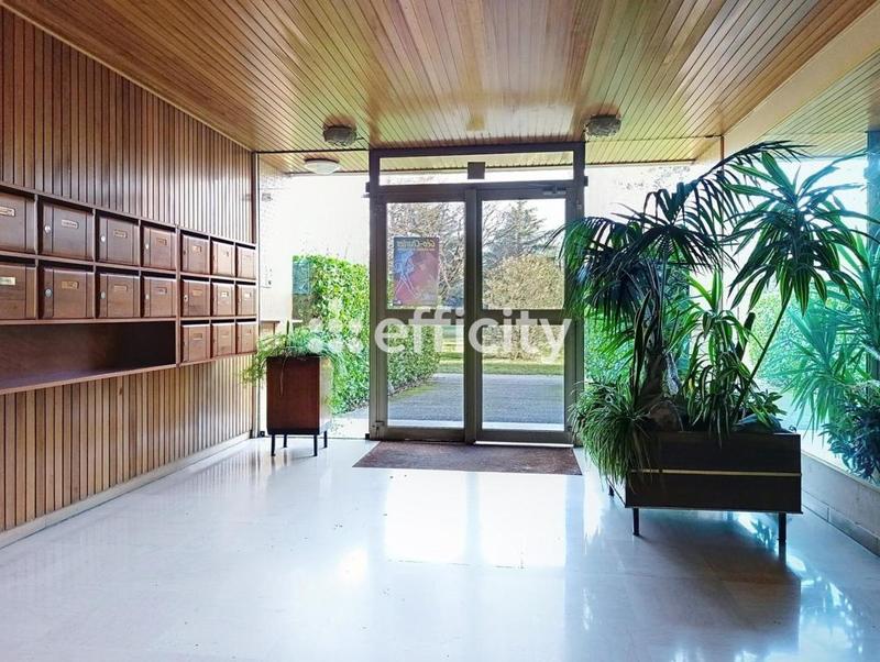 Appartement - 94 m² - 4 pièces