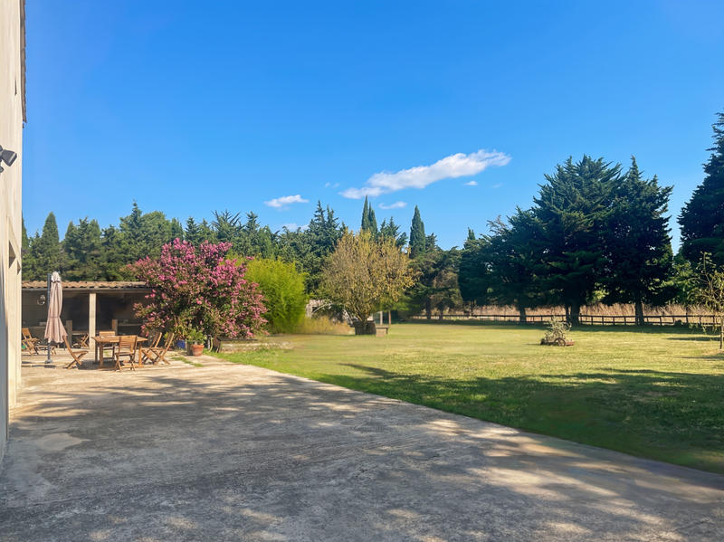 Maison - 220 m² - 8 pièces