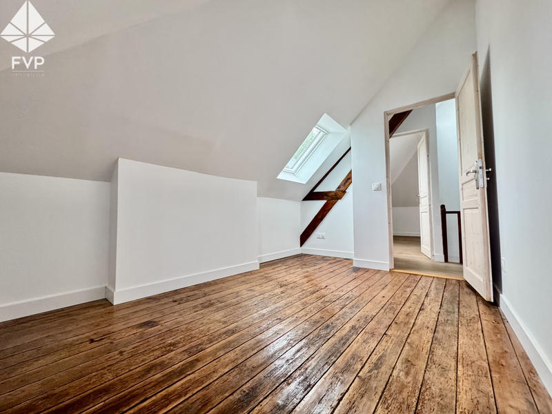 Appartement - 83 m² - 4 pièces