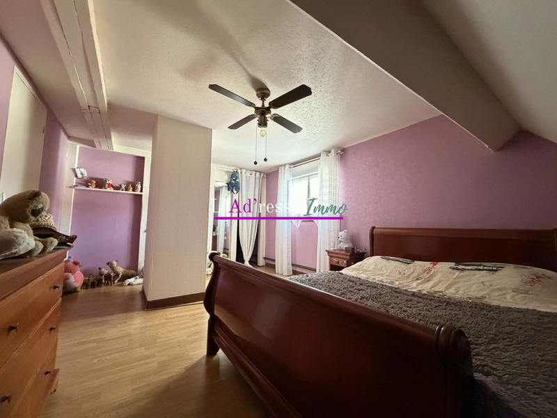 Maison - 122 m² - 6 pièces