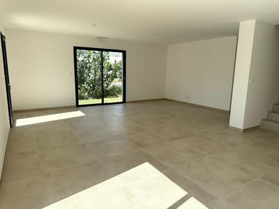 Maison - 123 m² - 4 pièces