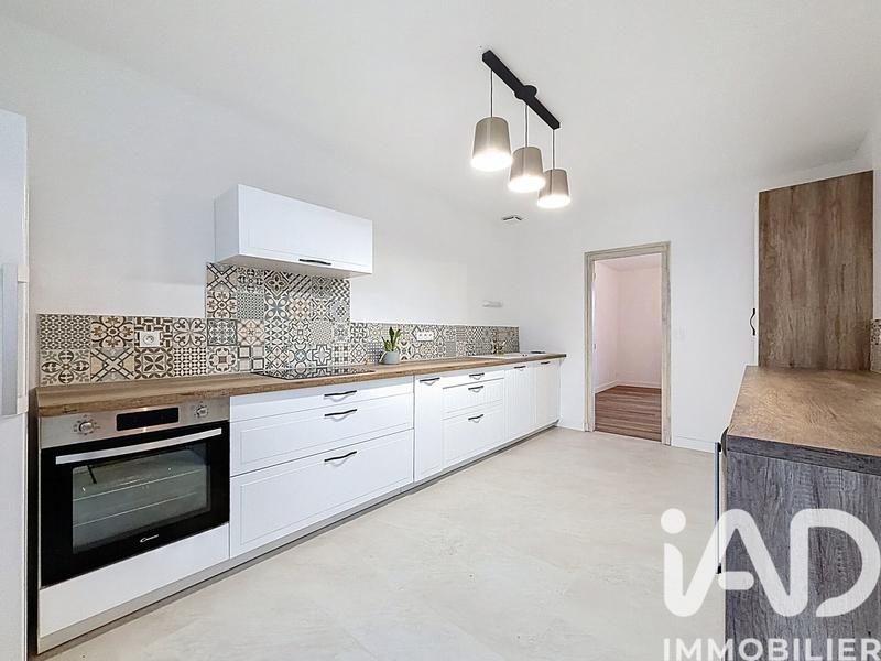 Maison - 90 m² - 4 pièces